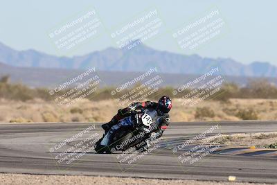 media/Dec-07-2025-CVMA (Sun) [[3e7d2de5dc]]/Race 10-Formula 40 Open/